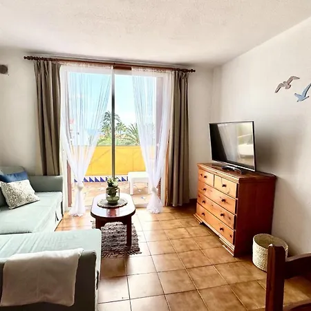 Azure Heaven By Deihu Experiences * Playa de las Americas (Tenerife)